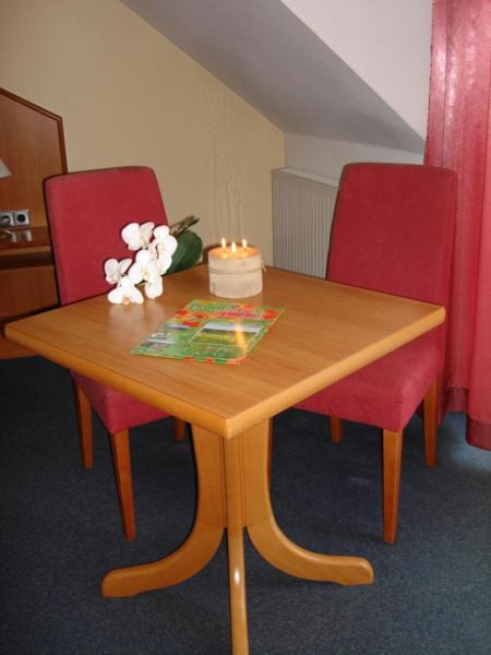 Hotel Zur Post Deudesfeld Rom bilde